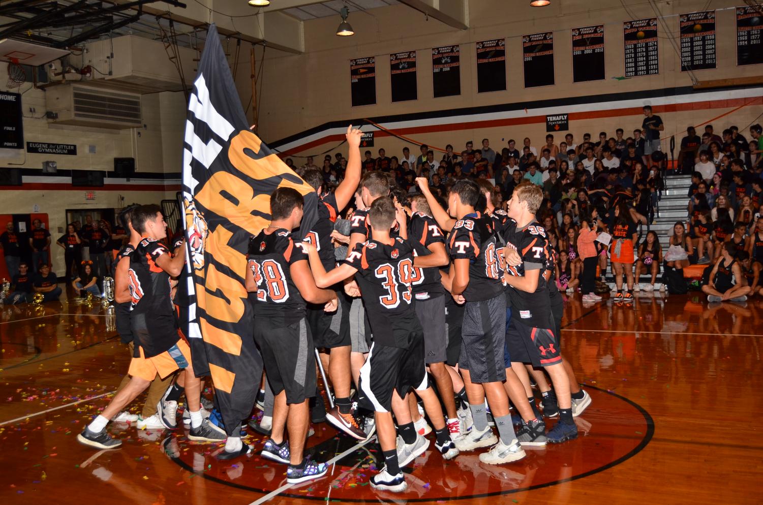 THS Pep Rally Unifies and Excites - The Echo