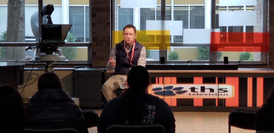 Dave Revsine speaking with students in the Lalor Media Center.

Photo: Ms. Barker