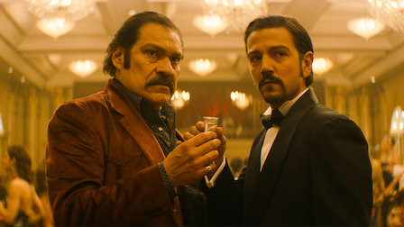 Diego Luna as cartel boss Felix Gallardo under the alias of El Padrino