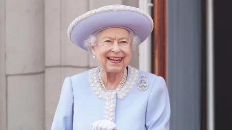 Queen Elizabeth II, Symbol of Stability and Steadfastness, Dies at 96