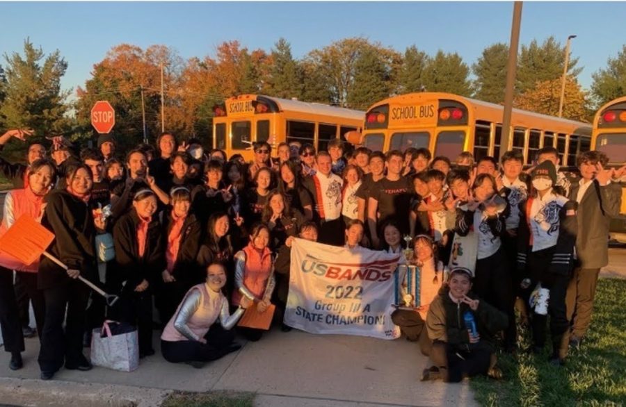 Tenafly+Marching+Band+after+winning+States.