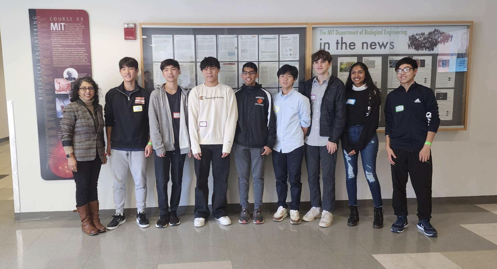 Eight Students Represent Tenafly at the MIT Science Bowl Invitational