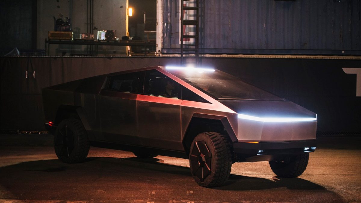 Tesla Cybertruck Comes Back to the Future 