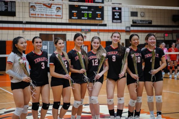 Girls Varsity Volleyball Ball Senior Night