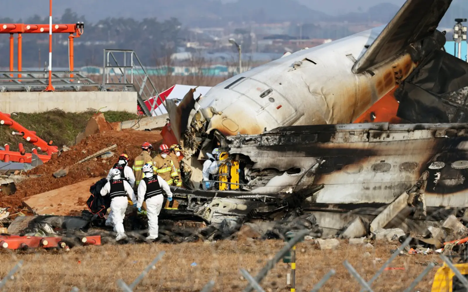 179 Killed in South Korean Jet Crash-Landing at Muan International Airport