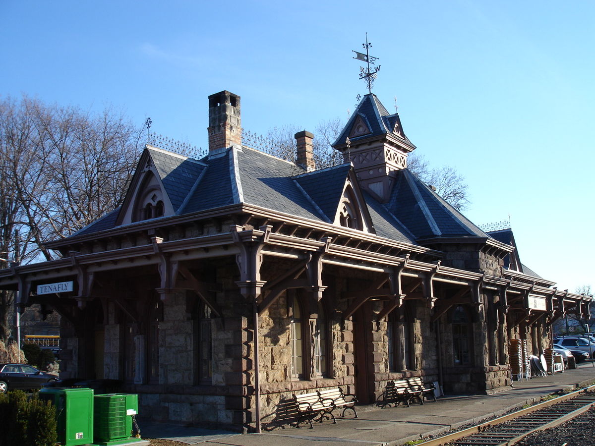 Cafe Angelique, exterior.