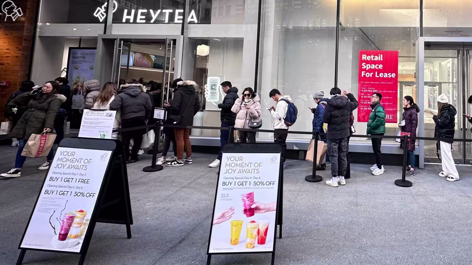 Why China’s Biggest Food Chains Are Flooding the U.S.
