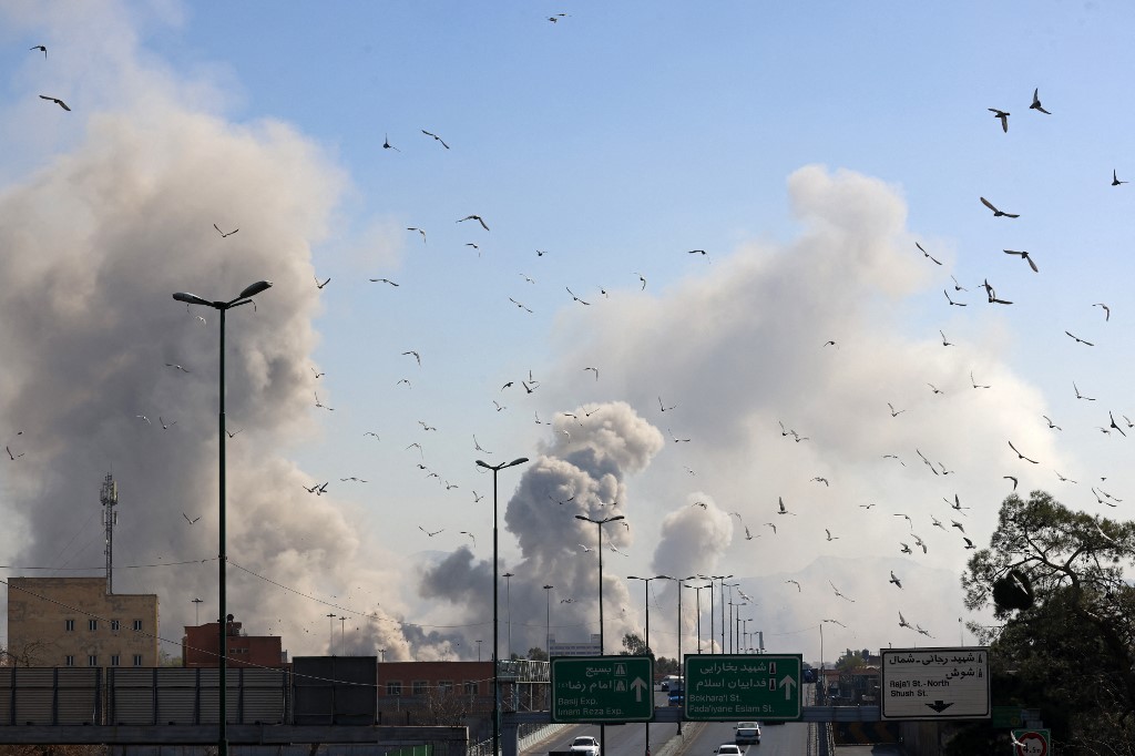 AI-Generated Iran War Photos Stoke Global Confusion